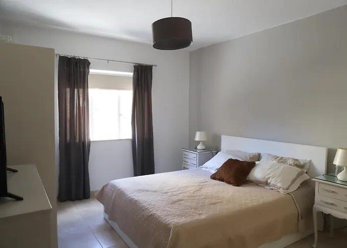 Newly Listed 3 Bedroom In St Julians Apartamento