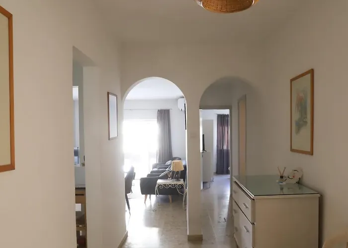 아파트 Newly Listed 3 Bedroom In St Julians Saint Julian's